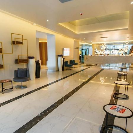 Panoramic Sea And City View Aparthotel In Orbi City Батумі Екстер'єр фото