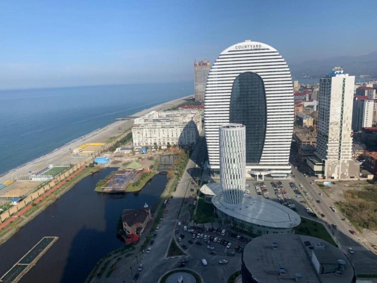 Panoramic Sea And City View Aparthotel In Orbi City Батумі Екстер'єр фото